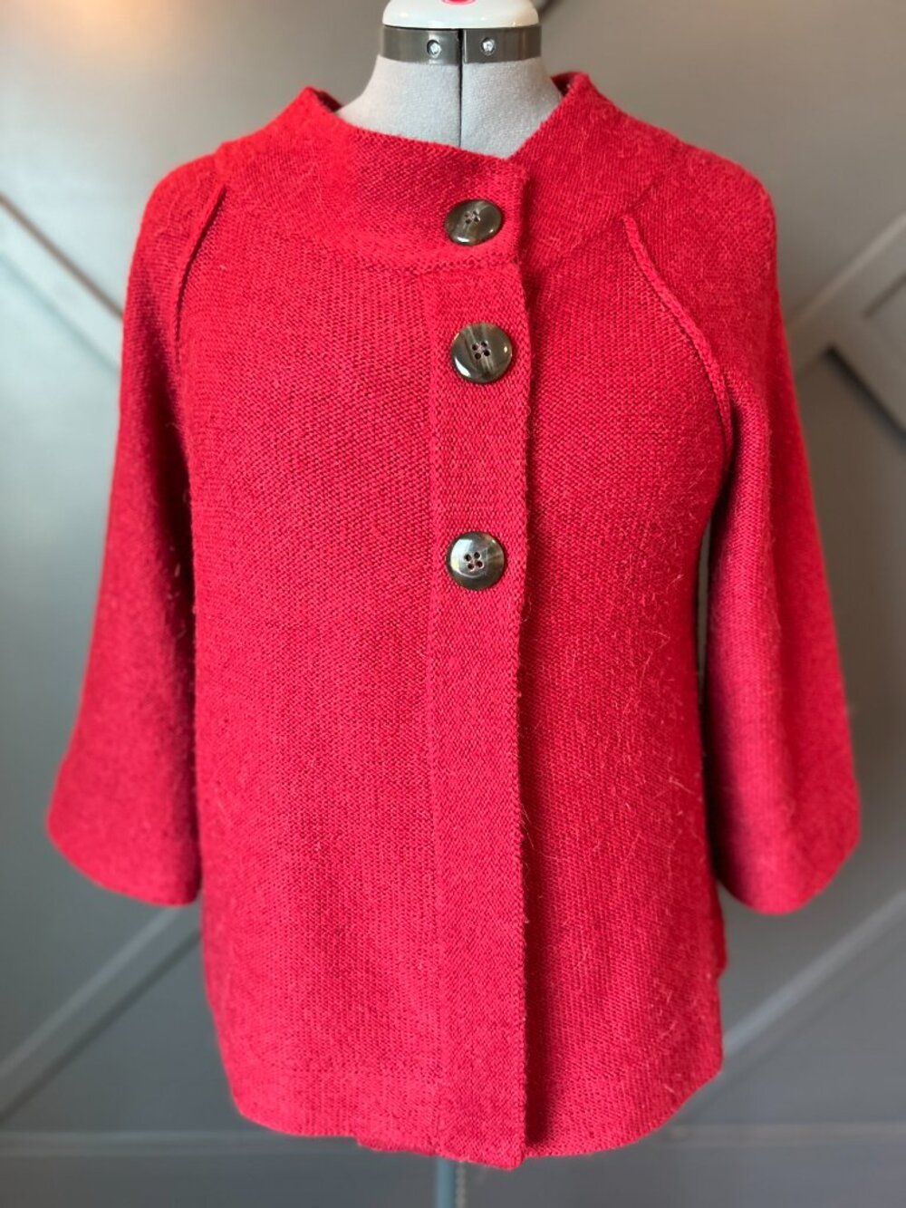 Jones New York Cape-style wool cardigan with snap buttons 3/4 sleeves